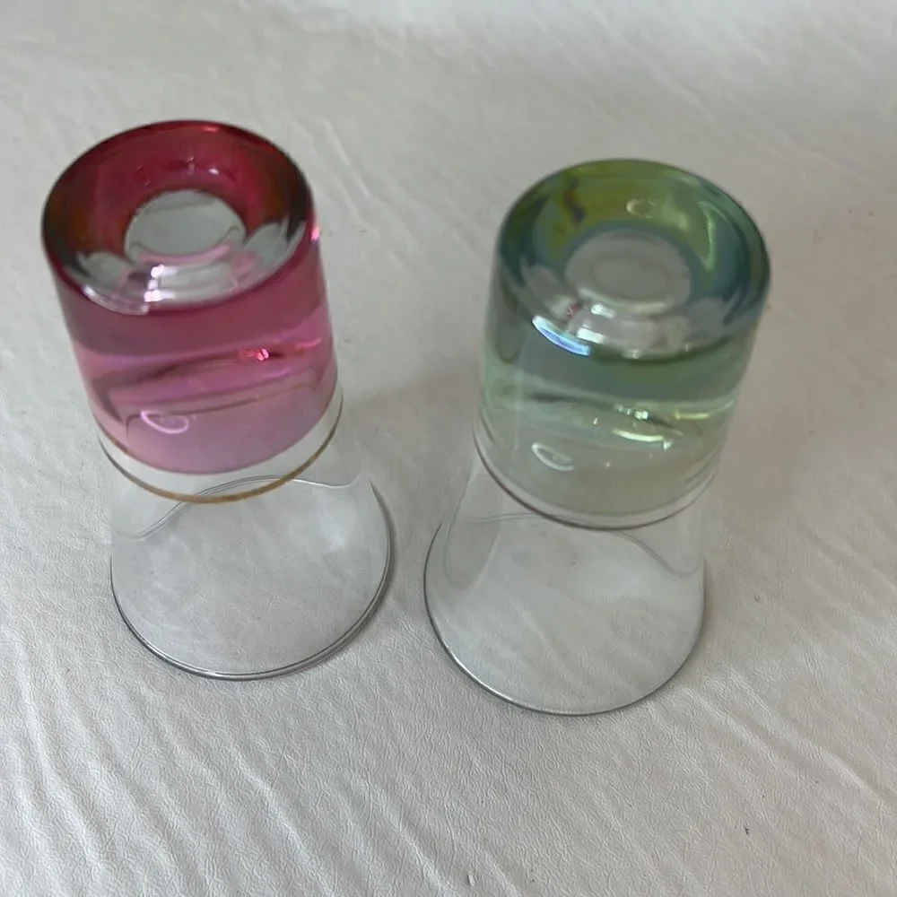 Shot Glasses Set Two Gold Gilt 1 Cranberry Red  1 Green 3 1/2 In Tall 2 In Round